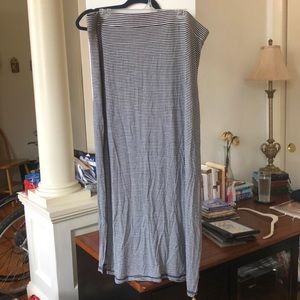 Old Navy Stripped Maxi Skirt